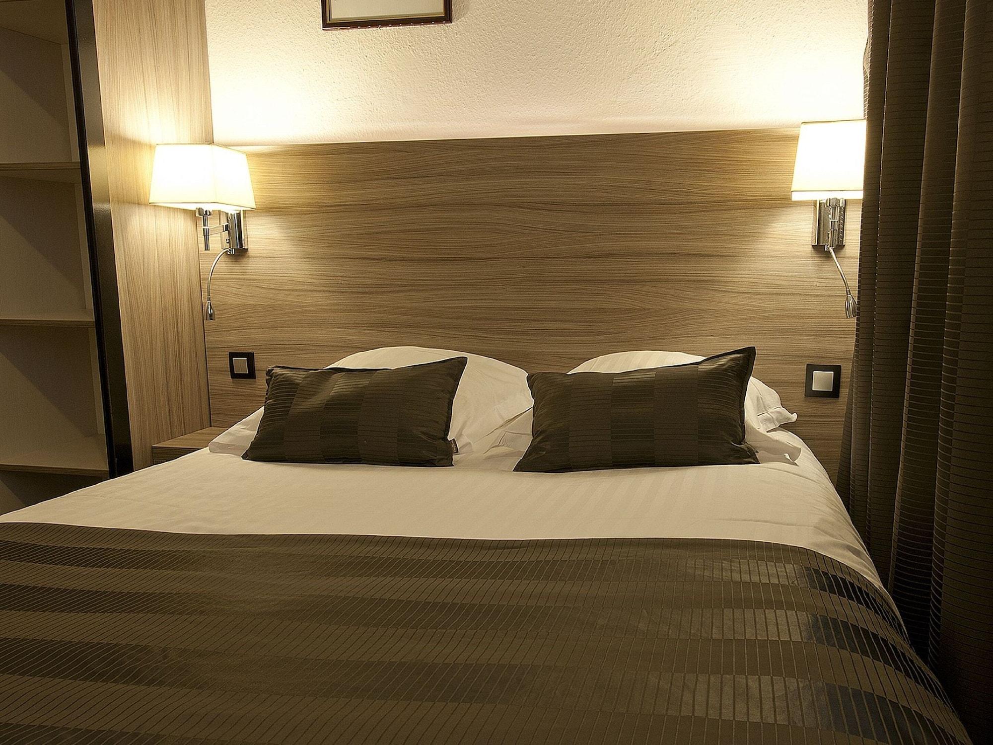 Le Grillon 3* Estrasburgo