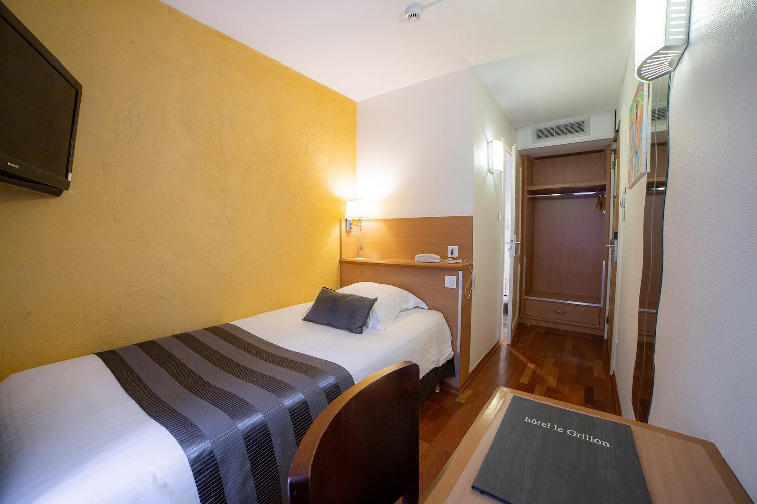Hotel Le Grillon